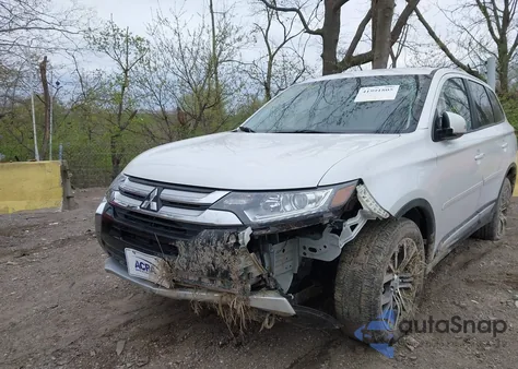 2017 Mitsubishi Outlander Se z USA, uszkodzony, nr VIN JA4AZ3A35HZ010528